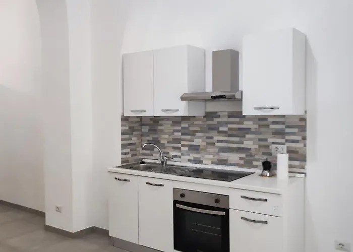 A San Lorenzo Netsuhe Apartamento
